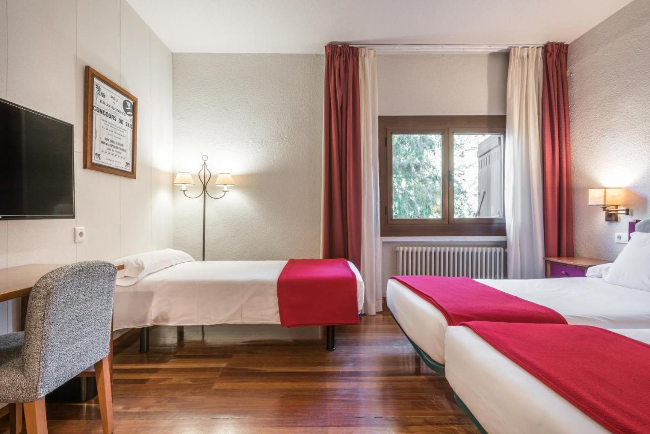 Snoe Hotel Formigal Bagian luar foto