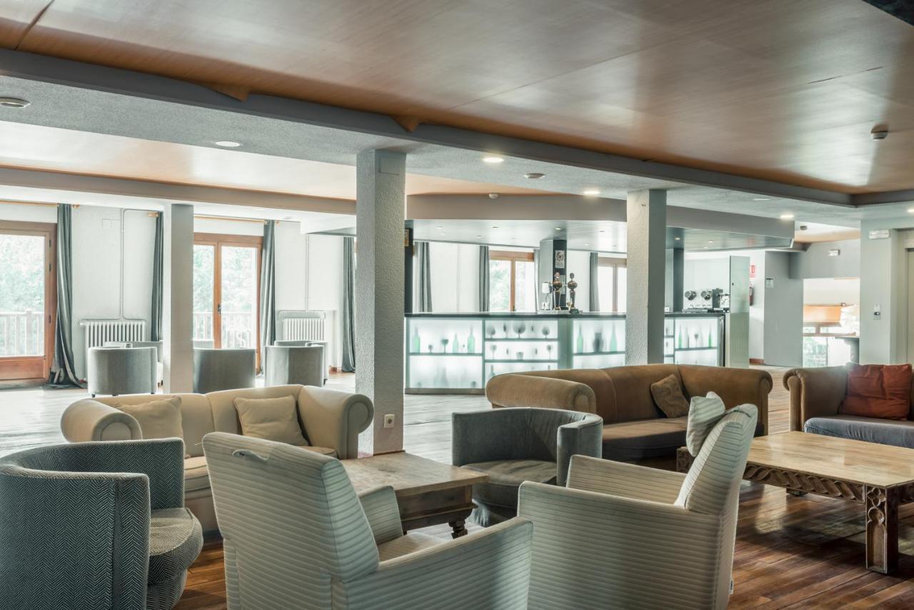 Snoe Hotel Formigal Bagian luar foto