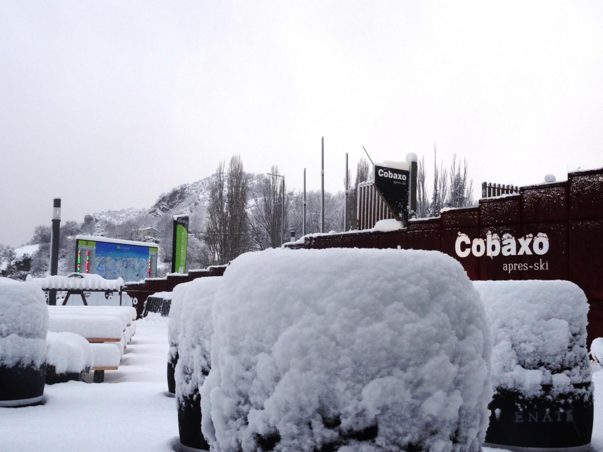 Snoe Hotel Formigal Bagian luar foto