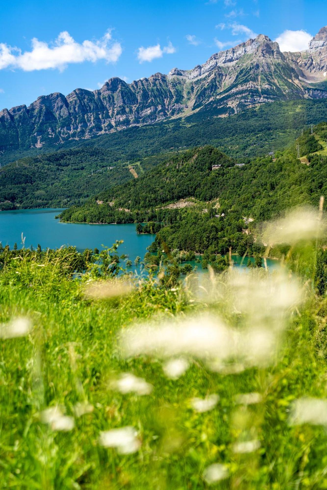 Snoe Hotel Formigal Bagian luar foto