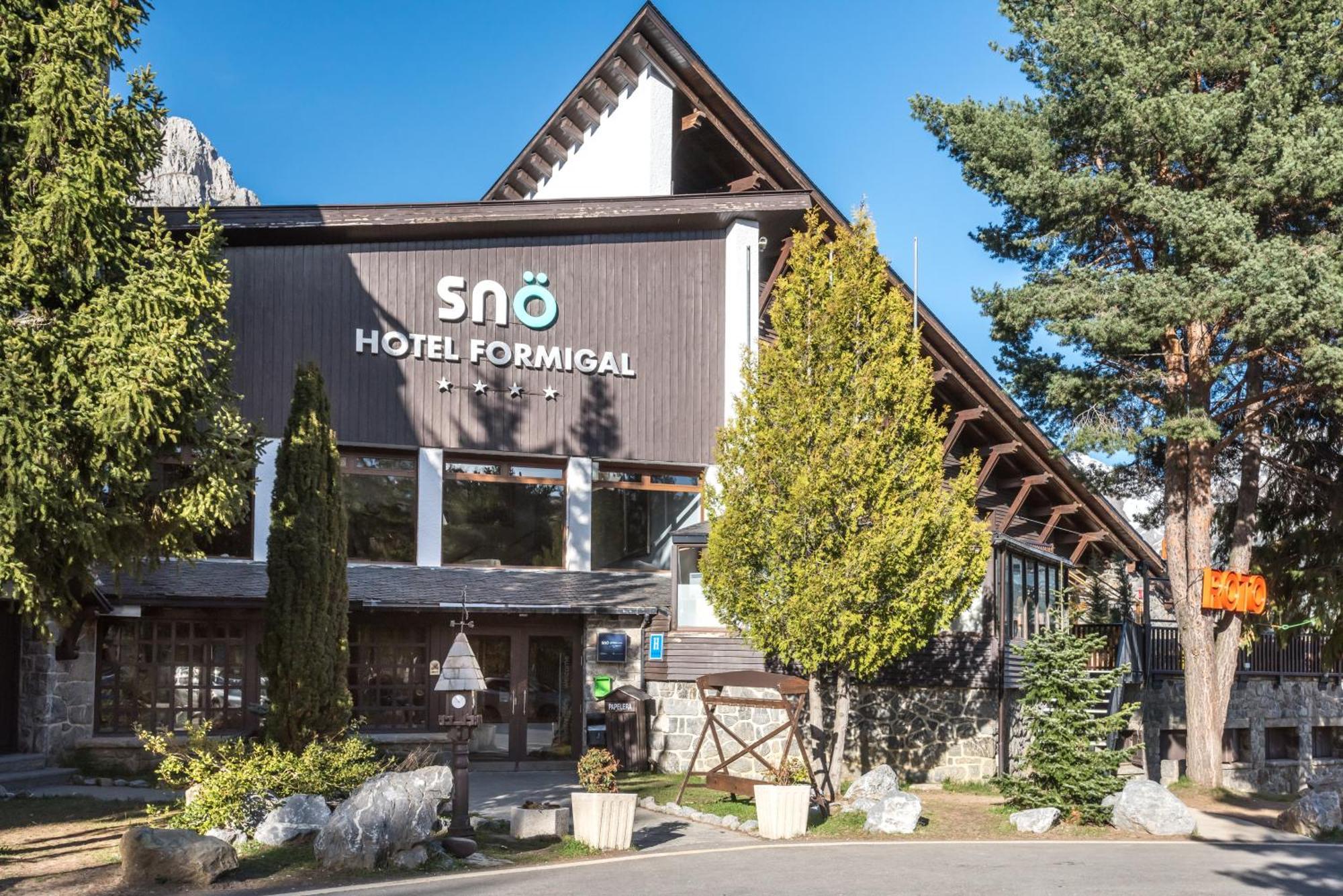 Snoe Hotel Formigal Bagian luar foto
