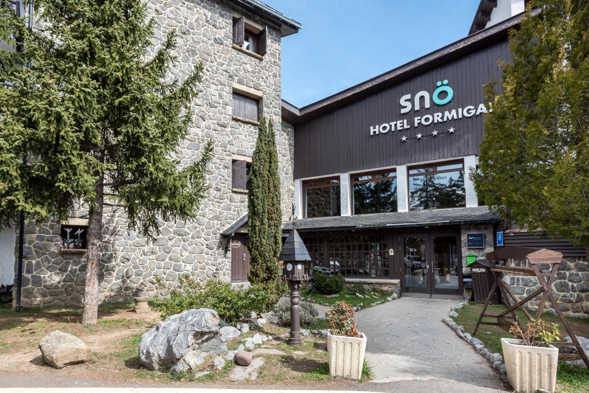 Snoe Hotel Formigal Bagian luar foto
