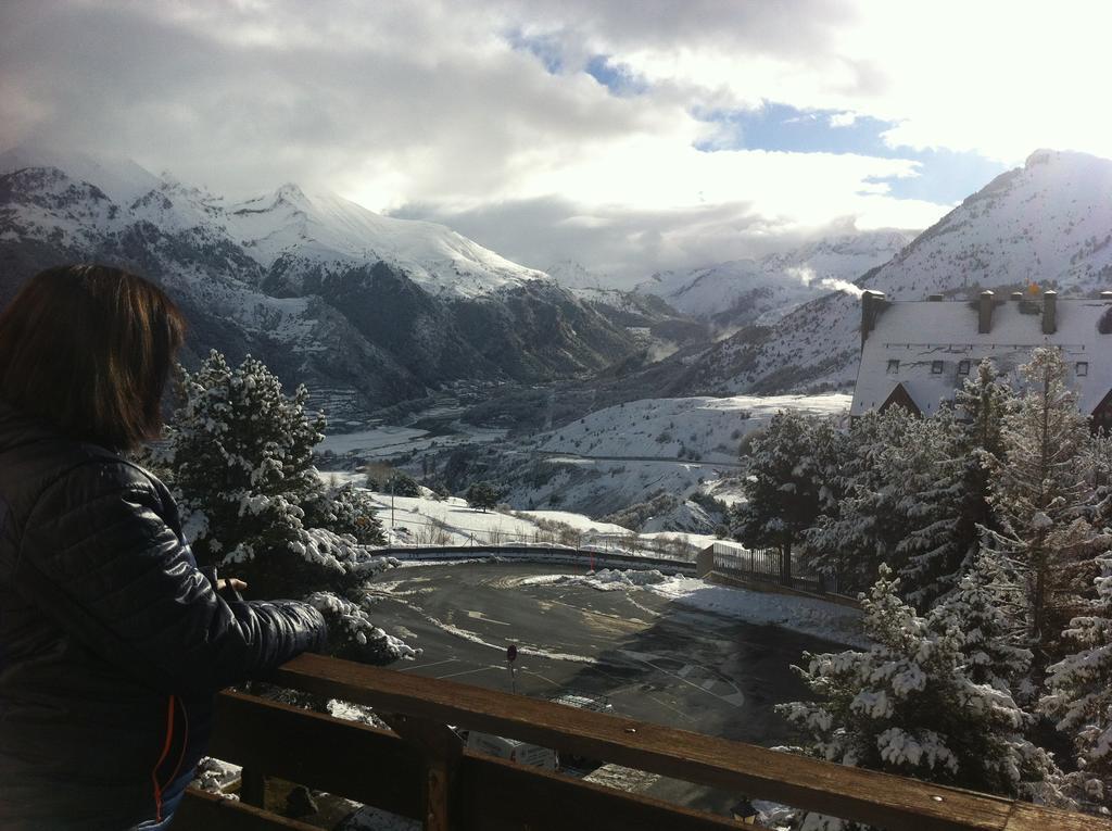 Snoe Hotel Formigal Bagian luar foto